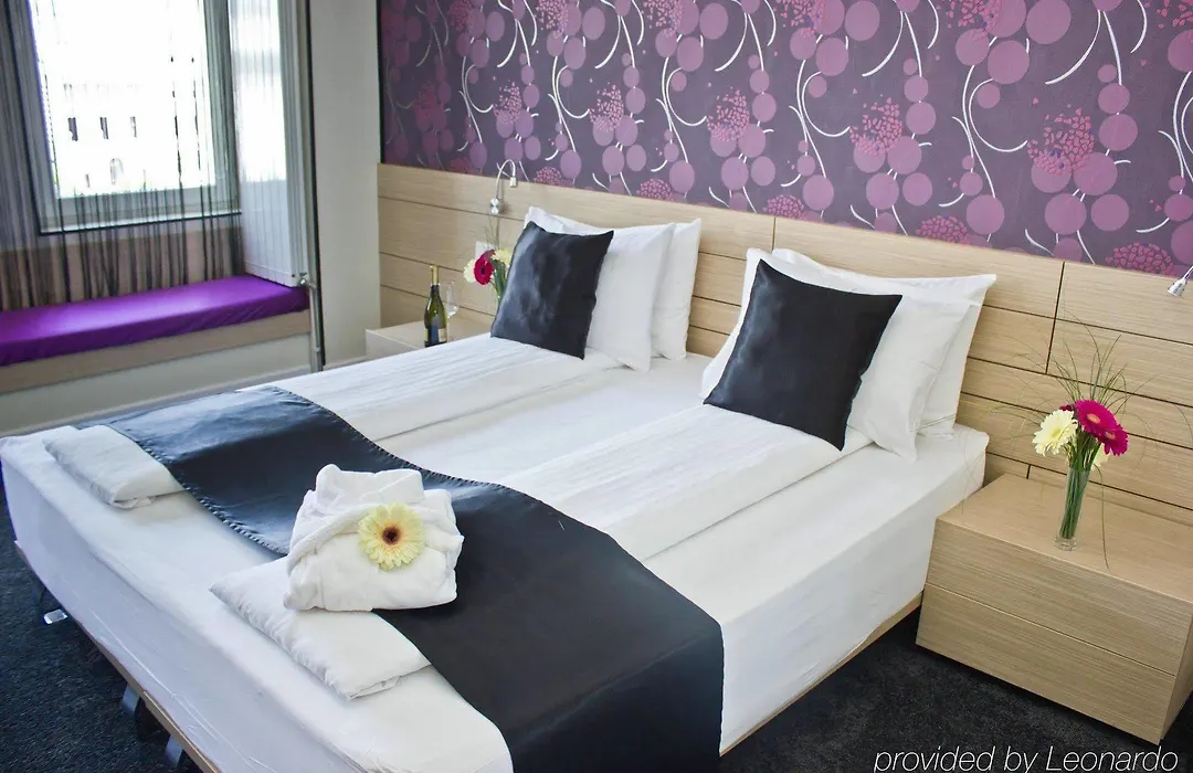 Z Executive Boutique Hotel-1